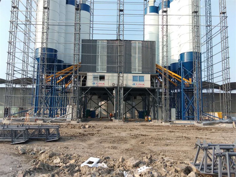 240m3/h Concrete Batching Plant