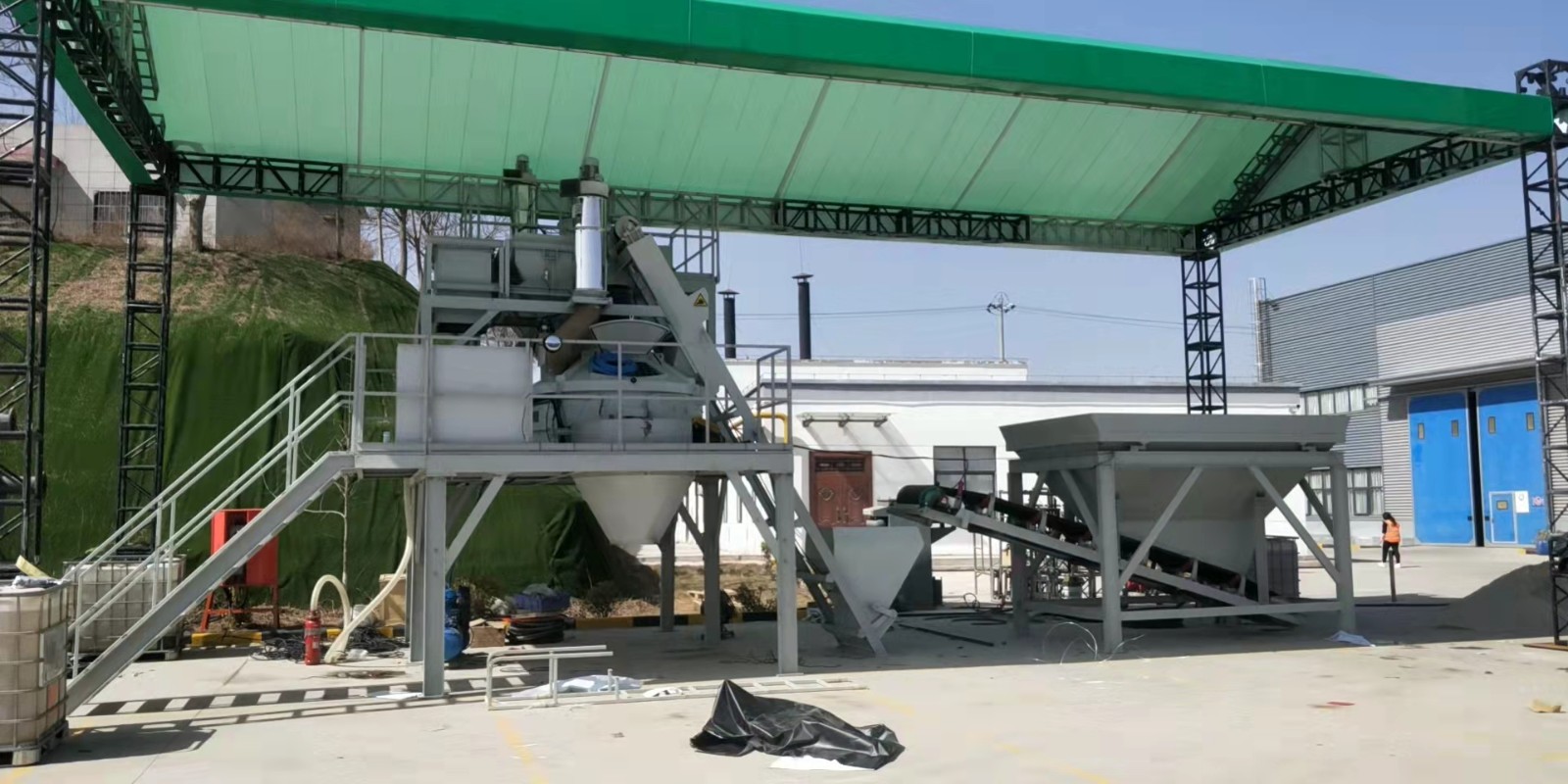 Planetary Concrete Mixing Plant